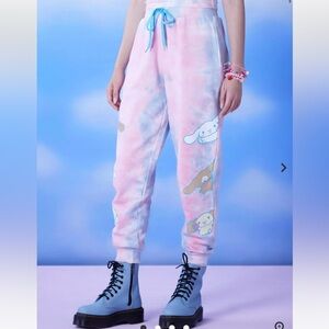 BNWT Cinnamoroll & Family Jogger Sweatpants